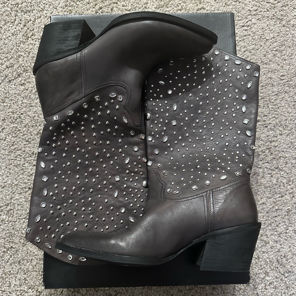 Reba Gray Rhinestone Leather Cowboy Boots ~ size 8.5 ~ Western Style